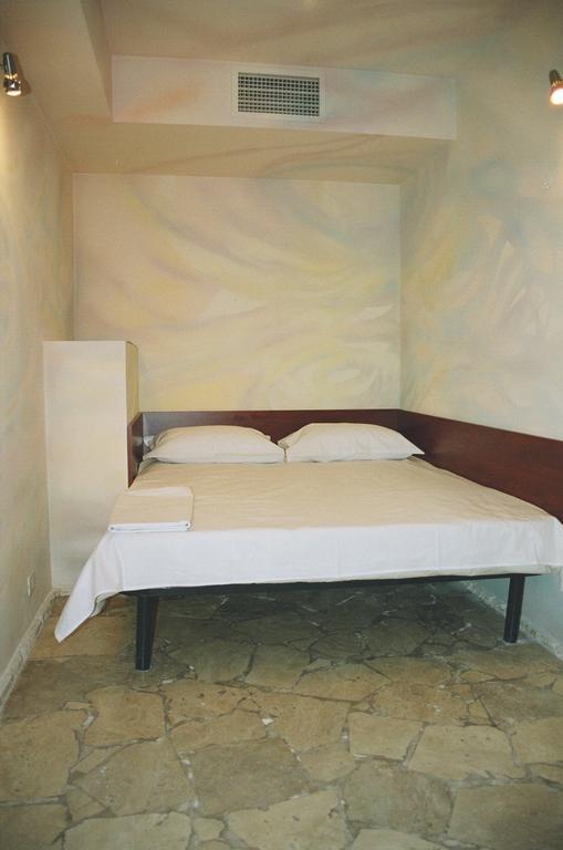 Motel Acapulco Yerevan Exterior photo